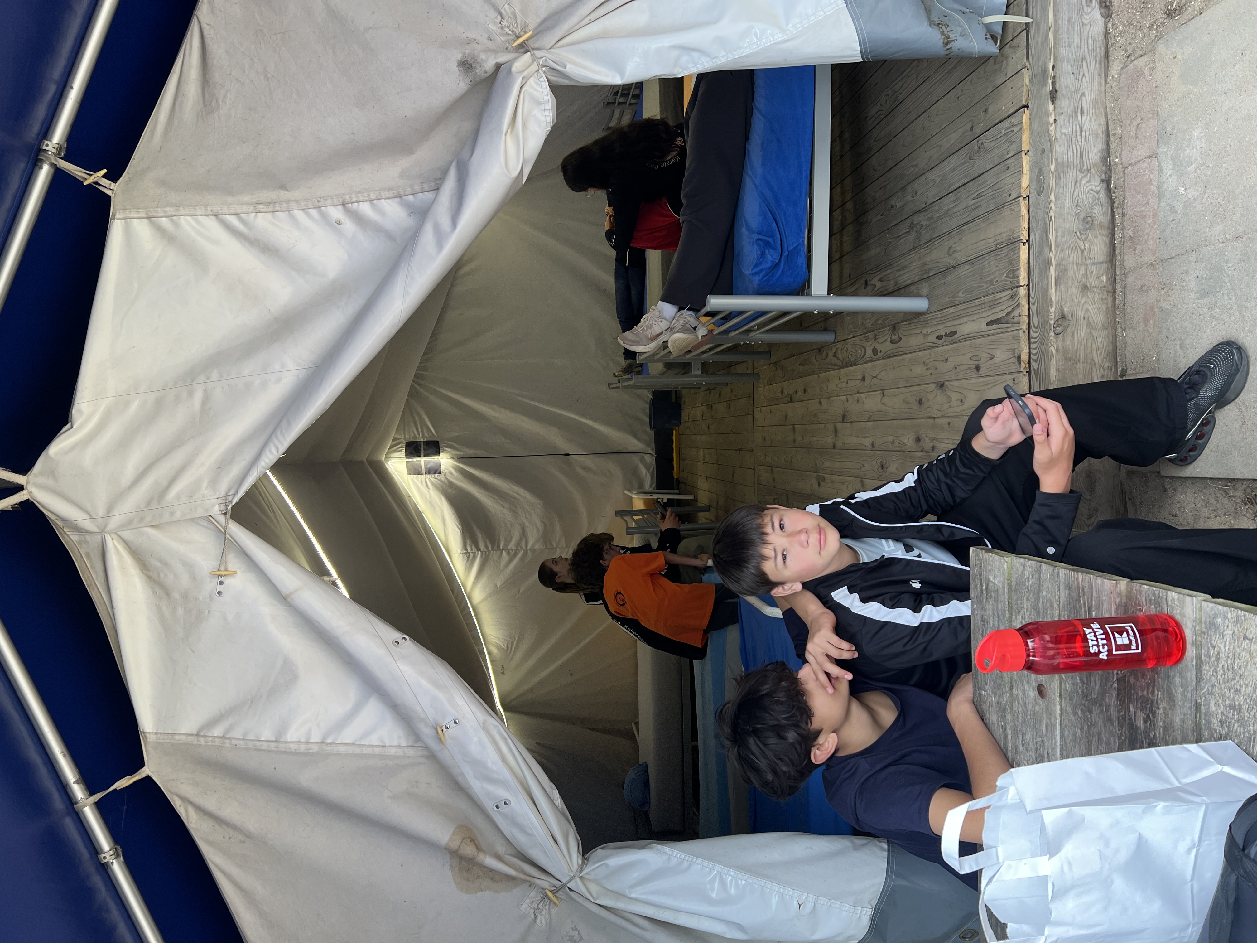 I 09